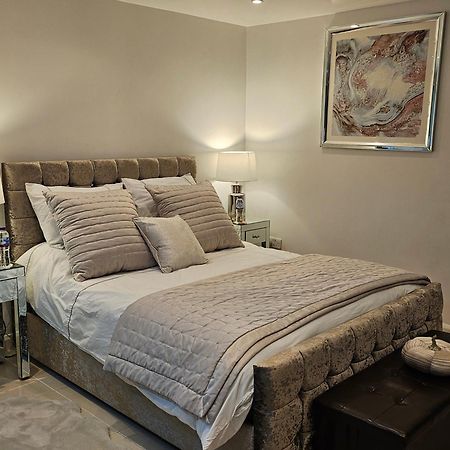 Beautiful One Bed Studio Flat - Dog Friendly Bridgwater Dış mekan fotoğraf