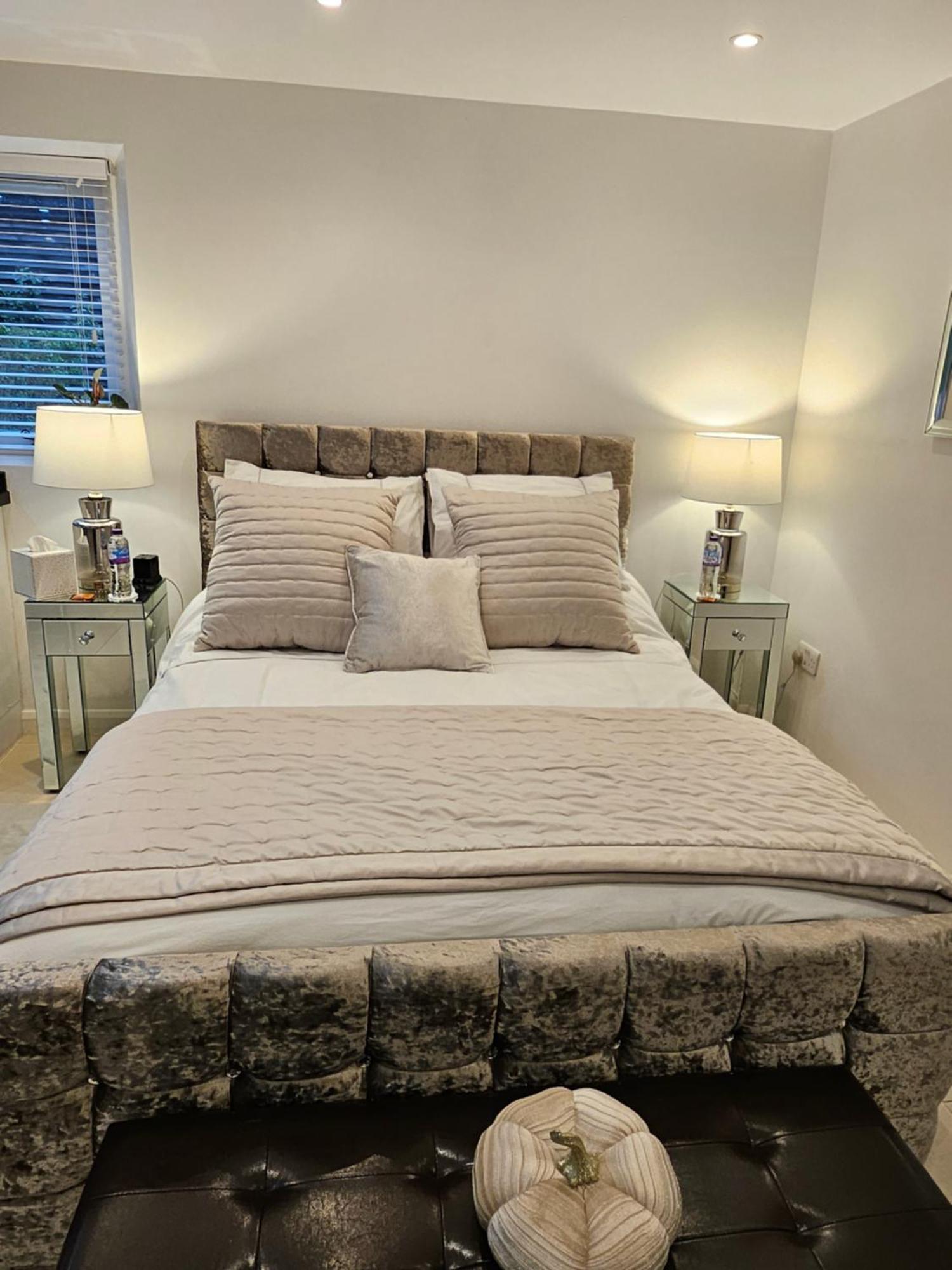Beautiful One Bed Studio Flat - Dog Friendly Bridgwater Dış mekan fotoğraf